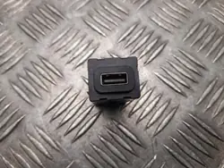 Dispositif USB d'entrée Ford OEM KU5T-19J252-AB pour Explorer 2020