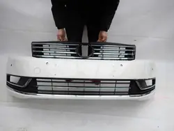 Paraurti anteriore VW Passat B7 PDC 2010-