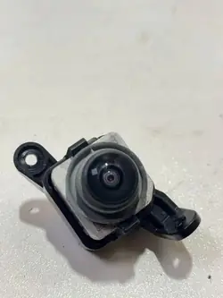 BMW 7 G70 360-kamera OEM 5A47225 - Käytetty