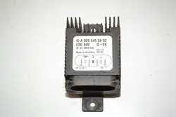 MERCEDES W210 E270 CDI KOMBI LIFT TUULETTIMEN OHJAIN