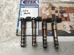 Válvula de Fase del Árbol de Levas Cadillac OEM PAW2425
