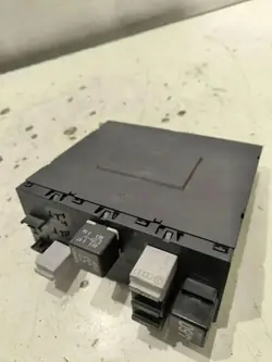 Módulo Confort Audi A3 OEM 8P0907279 - Usado