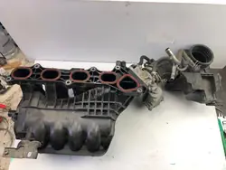 Colector de Admisión Honda OE - Pieza OEM Usada