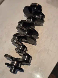 Vevaxel Audi A4 B7 2.0 TDI BRE 03g105212a