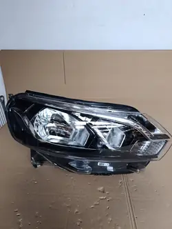 Faro derecho OEM 709AQ8-BMJ8 para Toyota Proace