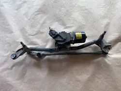 Etupyyhkijän moottorin mekanismi Renault Megane II