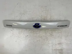 Bandeau d'éclairage plaque arrière Toyota OE 768110Q900