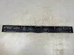 Faixa iluminação matrícula traseira Toyota OE 768110Q900