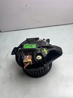 Ventilador de aquecimento Audi A4 B6 2.0B 01305508100