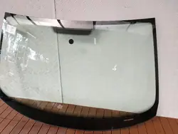 VW JETTA V 05-11 framruta OEM AGC Automotive