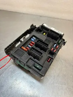 BSM B2 Module Citroen Peugeot 9643498980