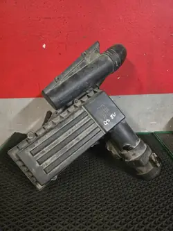 Boîtier Filtre à Air VW Golf V OEM 3C0129607AF