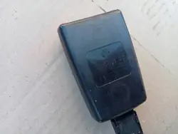 Clip de ceinture avant droit OEM 3C1857756