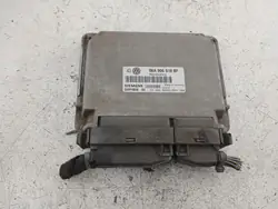 Módulo ECU Volkswagen Golf IV 2002 usado - OEM