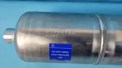 Depósito de aire izquierdo Volvo XC90 II 2.0D 19r OEM 31360726