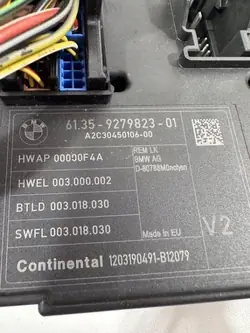 Módulo Confort BMW OEM 9279823 para F31 3.0L Diésel