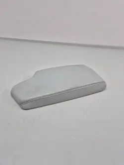 BMW M3 F80 konsolin käsinoja OEM ESP45603
