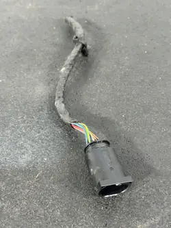 Conector de Tomada BMW OE 929343 - Usado