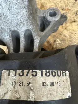 Renault Moottorin Tuki Oikea OE 113751860R 112327345R