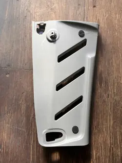 RENAULT MASTER III Muovihylly Vasen Kiinnitys