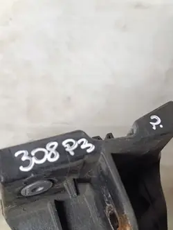 Peugeot 308 II T9 övre förstärkningsbalk OEM 9807148180