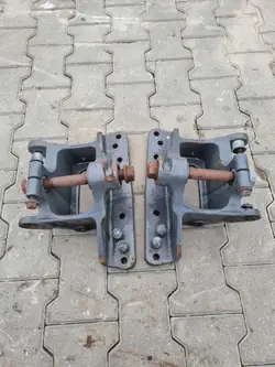 Motorbalk veerbevestiging OEM 21899326 21899239