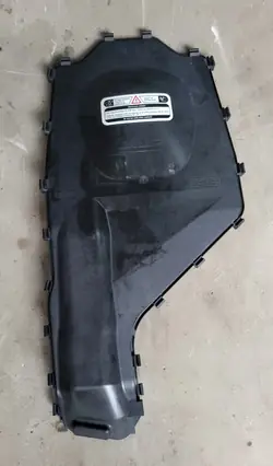 DAF XF 106 E6 Ohjaamon Kaapelikansi OEM 1835755