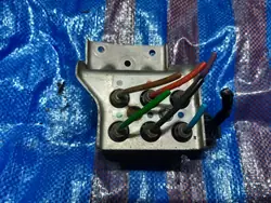 Distribuidor de elevación neumática Audi A8 D3 OEM 4E0616014B