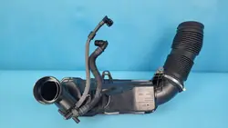 BMW X1 U11 Luftresonatorrör OEM 8489423