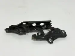 Dobradiça do Capô Dianteira Esquerda OEM 4K0823301A Audi A6 C8