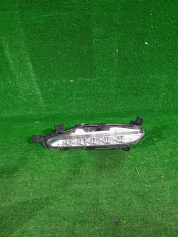 DRL Halógeno Esquerdo Frontal Hyundai Tucson III 15- OEM 92207D7000