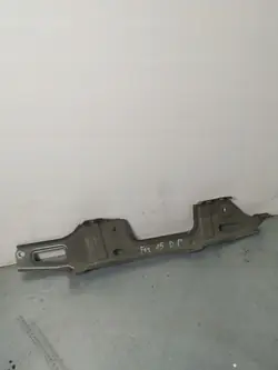 Soporte de guardabarros OEM FBZ15728 - Subaru OE