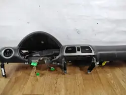 Subaru Impreza instrumentpanel OEM FOX-167579- Begagnad
