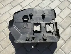 Couvercle moteur VW OEM 06A103925K pour Golf VIII 1.8L