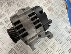 Alternateur AUDI A4 2.5L diesel 2003 0986044470