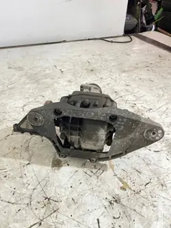 2010 Audi Q5 SQ5 Bakre Differential 0AR525083C
