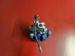 Caliper de freno trasero izquierdo BMW 6881295
