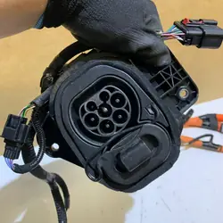 Prise de charge Renault Megane E-Tech OEM 403883935R