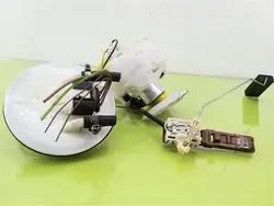 Flutuador da bomba de combustível Audi A6 C5 1997-2004 2.4B 170 CV 4B0906087BD