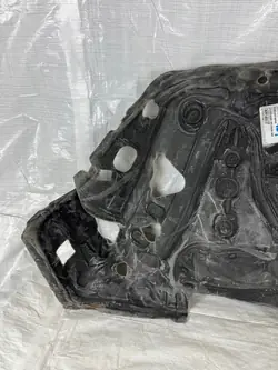 Mercedes GLE 167 Guardabarros Trasero Derecho A1676821200