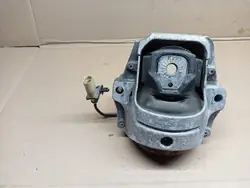 AUDI A4 A5 A6 Q5 Motorhalterung 8R0199381N