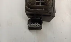 OEM 15152400D52 Luftfederungs-Ventilblock hinten