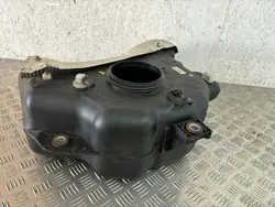 Depósito AdBlue Audi OE 8R0131877 - Usado
