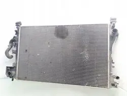 Radiateur d'eau Opel Vectra C OEM 873014T Occasion