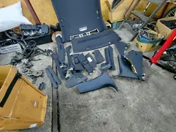 Clip de pare-soleil Mercedes W212 Classe E OEM - Plastique noir