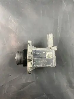 Ford Ventilrohr OEM CJ5G9U465 - Gebrauchter Zustand