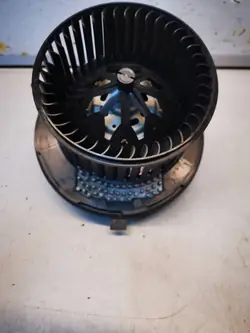 Motor de soplador Volkswagen OE 1K1820015 usado