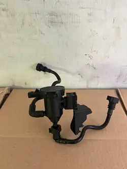 Soupape à vide OEM A0014760532 pour Mercedes W205