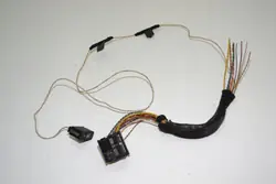 Tomada Porta AUX BMW 6930561 com Plugue - Usado