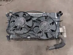 Jäähdytin & Tuuletin CHRYSLER Voyager III 2.4 16V OEM